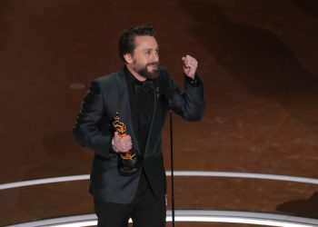 Kieran Culkin osvaja najboljeg sporednog glumca na Oscarima, završavajući svoje pomicanje