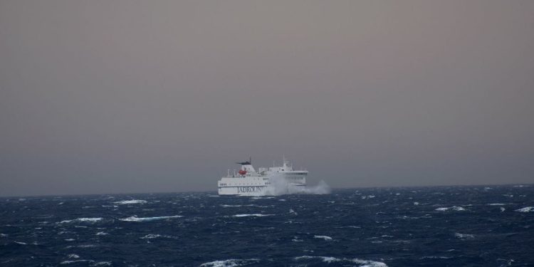 Kiša, posebno u drugom dijelu dana, a jugo će jačati