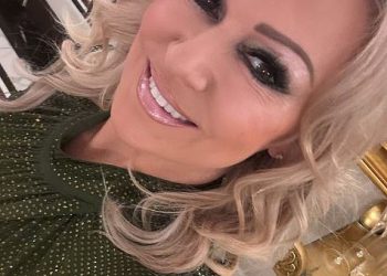 Kristina Rihanoff strogo razbija tišinu društvenih medija nakon što se razdvojila od Ben Cohena