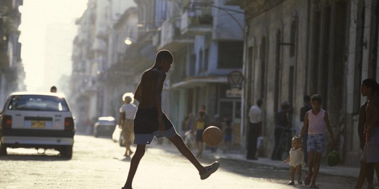 Kubanska električna mreža u kolapsu, milijuni bez struje