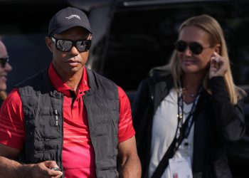 ‘Ljubav je u zraku:’ Tiger Woods javno objavljuje Vanessu Trump u Instagram Postu