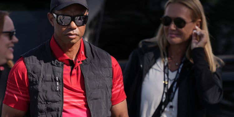 ‘Ljubav je u zraku:’ Tiger Woods javno objavljuje Vanessu Trump u Instagram Postu