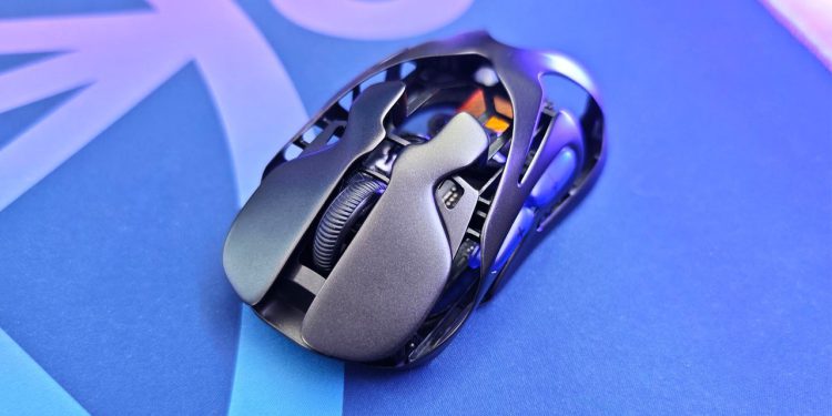 Ljuti pregled Miao Infinity Gaming Mouse