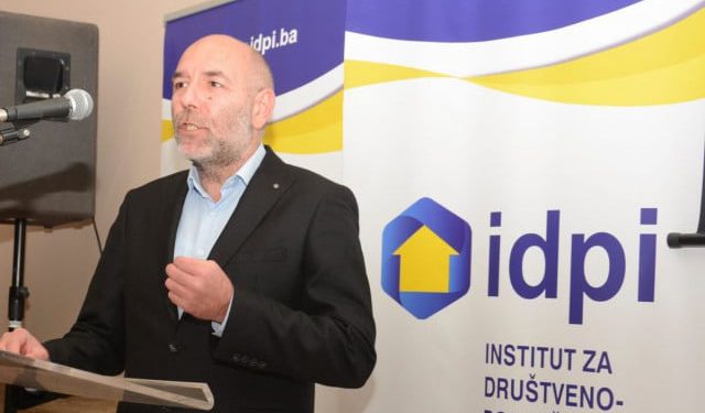 MILAN SITARSKI ‘Najrealniji ishod trenutne krize je potpuna blokada države u sljedećih godinu i pol dana’