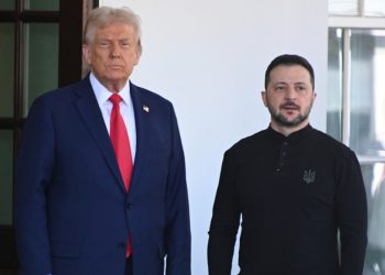 Macron poziva Trumpa i Zelenskyja da se ‘deskalate’-RT World News