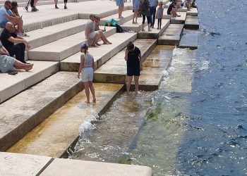 Morske orgulje su divlja gradnja bez potrebnih dozvola, a Grad ih uopće ne održava!