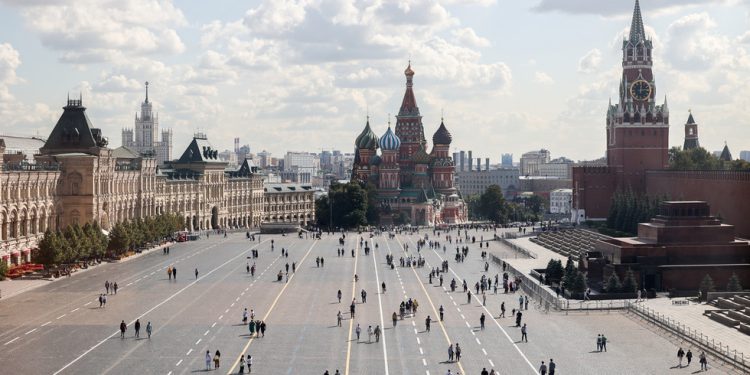 Moskva leđa prestaje požara unatoč Kijevu kršenjima – Kremlj – RT Rusija i bivši Sovjetski Savez