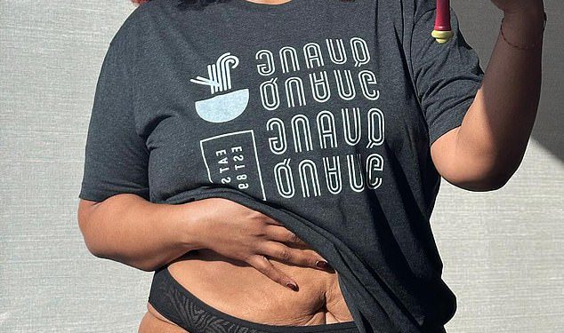 Mršana Lizzo pokazuje dramatično mršavljenje dok pozira u donjem rublju