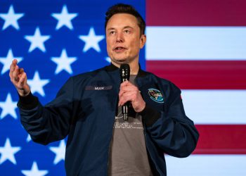 Musk poziva na sankcije ukrajinskim oligarhima – RT World News