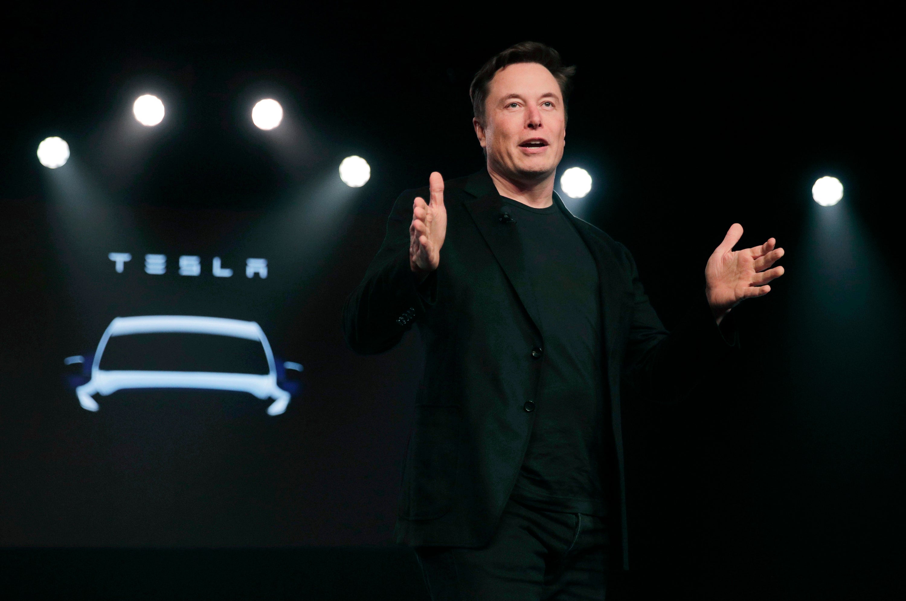 Ulagač u Teslu poziva na Elon Musk da ode kao izvršni direktor, jer svoje vrijeme posvećuje pomaganju predsjedniku Donaldu Trumpu da smanji savezni proračun