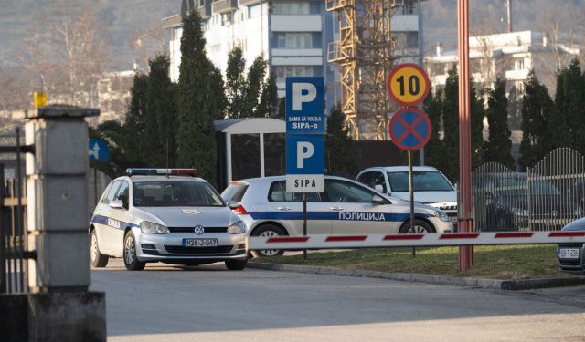 NA ZAHTJEV MUP-a RS Zaposlenici SIPA-e u Banjoj Luci napustili zgradu