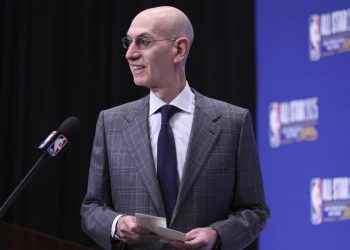 NBA zemljišta u Europi: Danas je skup između Adam Silver i vlasnika za zeleno svjetlo
