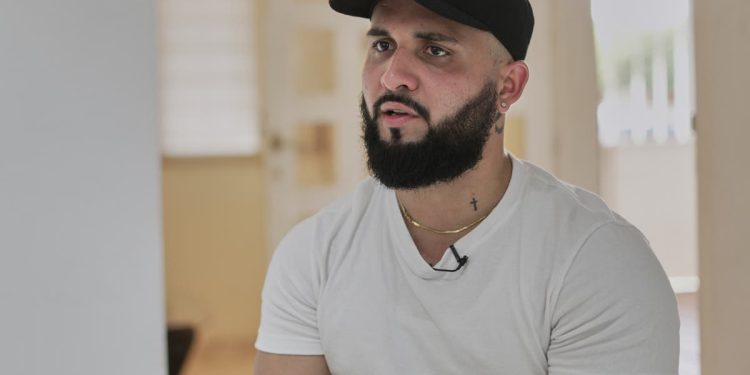 Nakon boravka u zaljevu Guantanamo, venecuelan deportiran iz SAD -a prilagođava se svojoj domovini