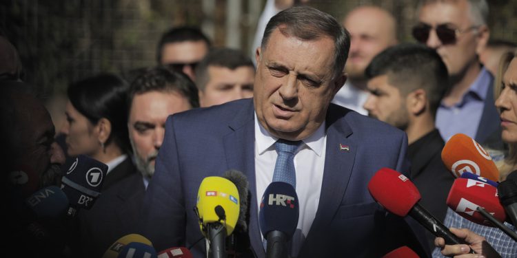 Nalog za uhićenje izdat za vodstvo bosanskih Srbnica – RT World News