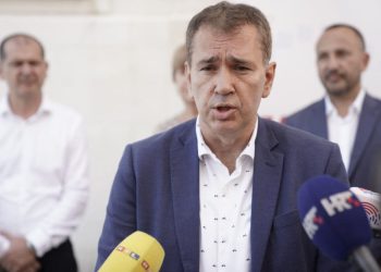 Oglasio se Pauletić: “Evo me, prijatelji…”