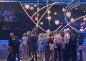 Ono što niste vidjeli na finalu Dancing On Ice: Od emocionalnog trenutka tima na ledu do Cheeky šale Stephena Mulhern – kao što je Show suočen s sjekirom