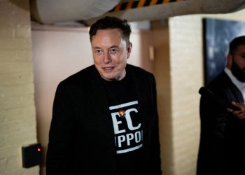 Osoblje doge u socijalnom osiguranju imaju pristup osobnim podacima Amerikanaca dok Elon Musk lovi za mrtve ljude