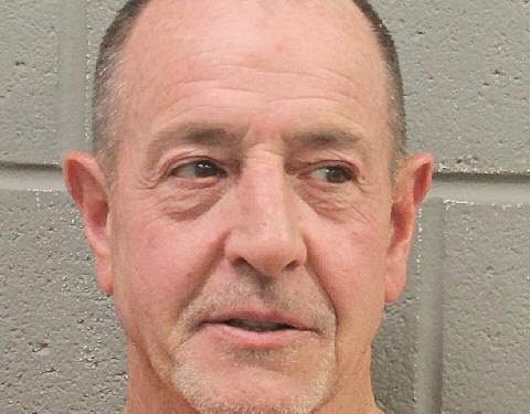 Otac Lindsay Lohan Michael Lohan ima aktivno nalog za uhićenje na Floridi nakon kršenja probacije