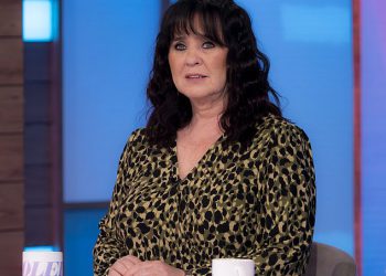 Ožalovanje Coleen Nolan ‘stavlja hrabro lice’ dok se priprema za proslavu prekretnice samo osam tjedana nakon tragične smrti voljene sestre Linde
