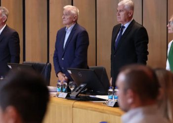 PLAĆE U INSTITUCIJAMA BiH Ako se ne prihvate izmjene, nekome 315, a nekom 37 KM povećanja