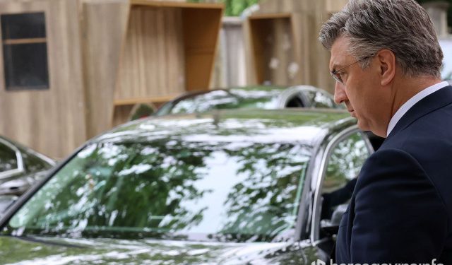 PLENKOVIĆ ‘Itekako smo zabrinuti zbog situacije u BiH’