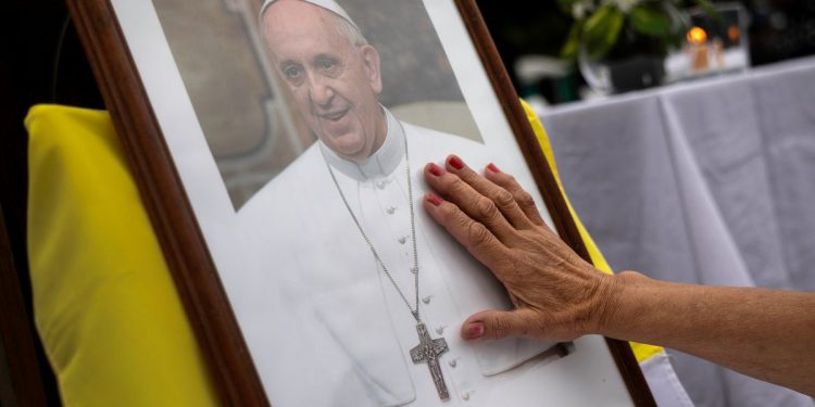 Papa Franjo vjerojatno se ikada vratio u Argentinu usred zdravstvenih bitaka