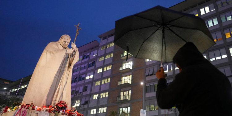 Papa od mehaničke ventilacije u potpunosti nakon prevladavanja rizika od respiratorne krize