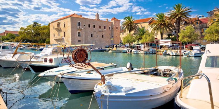 Petak na Jadranu sunčan uz povremenu naoblaku