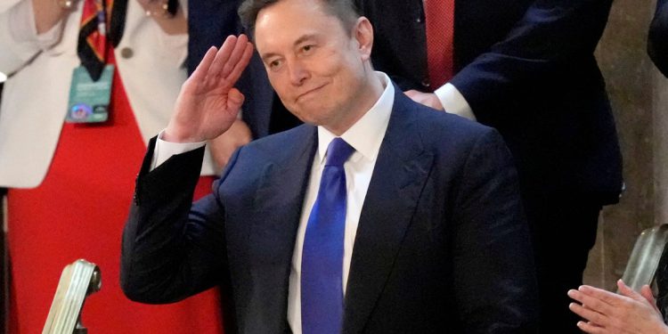 Pogledajte prvi oglas PAC-a podržanog Musk-om koji ističe “četiri duge godine poniženja”