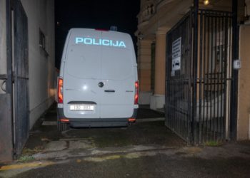 Policija i USKOK u akciji: Uhićeno oko 60 osoba, u tijeku pretresi
