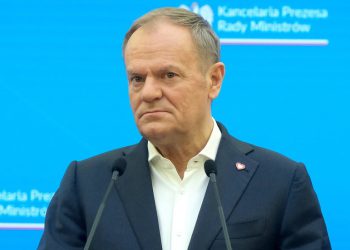 Poljska potvrđuje da je SAD suspendirao vojnu pomoć Ukrajini – RT World News