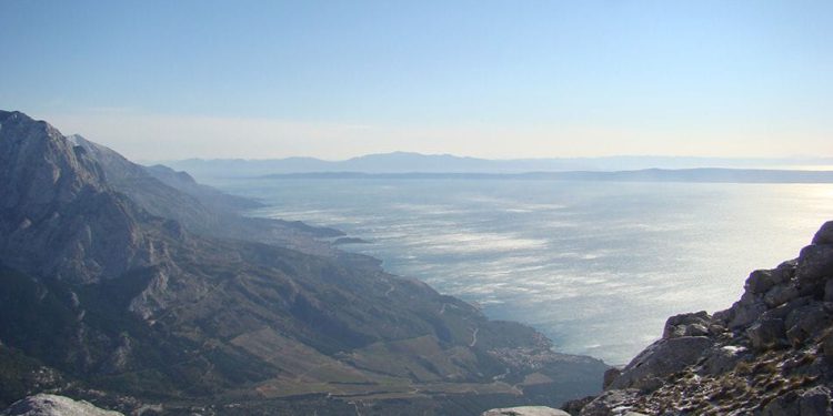 Pošumljavanje opožarenog područja Biokova na “Svjetski dan šuma”