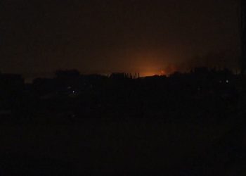 Požari osvjetljavaju Khan Younis Sky dok su stotine ubijenih u izraelskom zračnom napadu | Vijesti