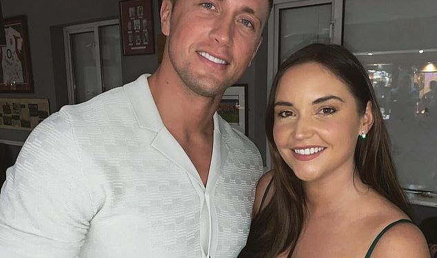 Pravi razlog iza Jacqueline Jossa i šok Dan Osborne razdvojio se nakon osam godina braka dok EastEnders Star prvi put izlazi bez svog vjenčanog prstena
