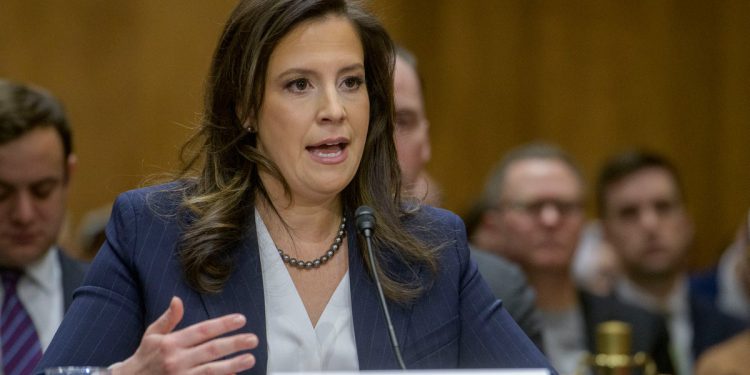 Pravi razlog zašto je Trump morao ukinuti nominaciju Elise Stefanik
