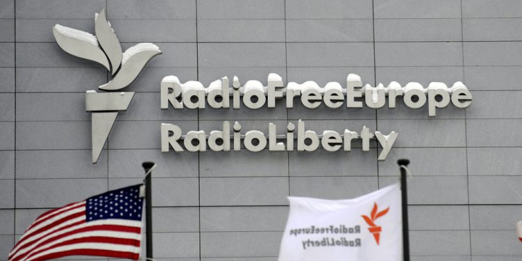 Propagandna odjeća u američkoj ratnoj eri odbila je smanjenje financiranja-RT World News