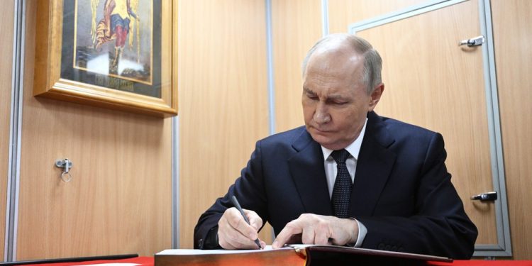 Putin announces Russian naval expansion (FULL TEXT) — RT Russia & Former Soviet Union