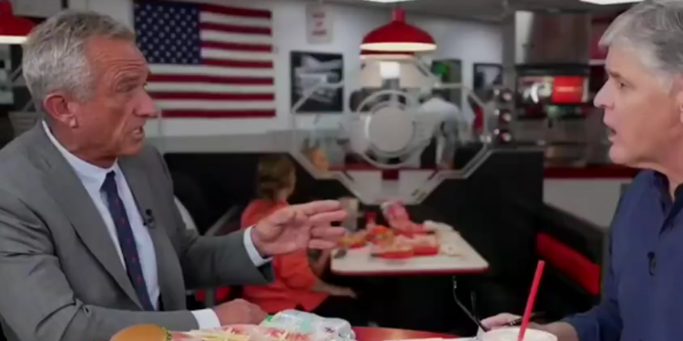 RFK JR i Sean Hannity otkrivaju Trumpovu tajnu gubitka ’30 kilograma ‘