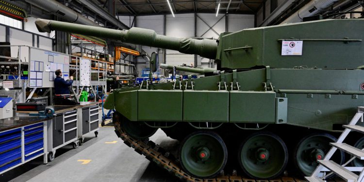 Rheinmetall prvak europske utrke u naoružanju: Dionice mu preskočile 1000 eura