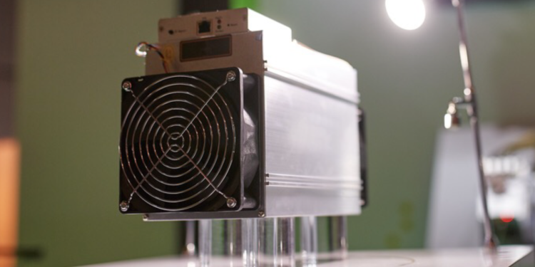 Rudari bitcoina osjećaju stisak dok hashprice briše nakon izbora