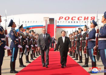 Ruski dužnosnik Serge Shoigu zahvaljuje Kim Jong Unu u Sjevernoj Koreji na Ukrajinskoj podršci