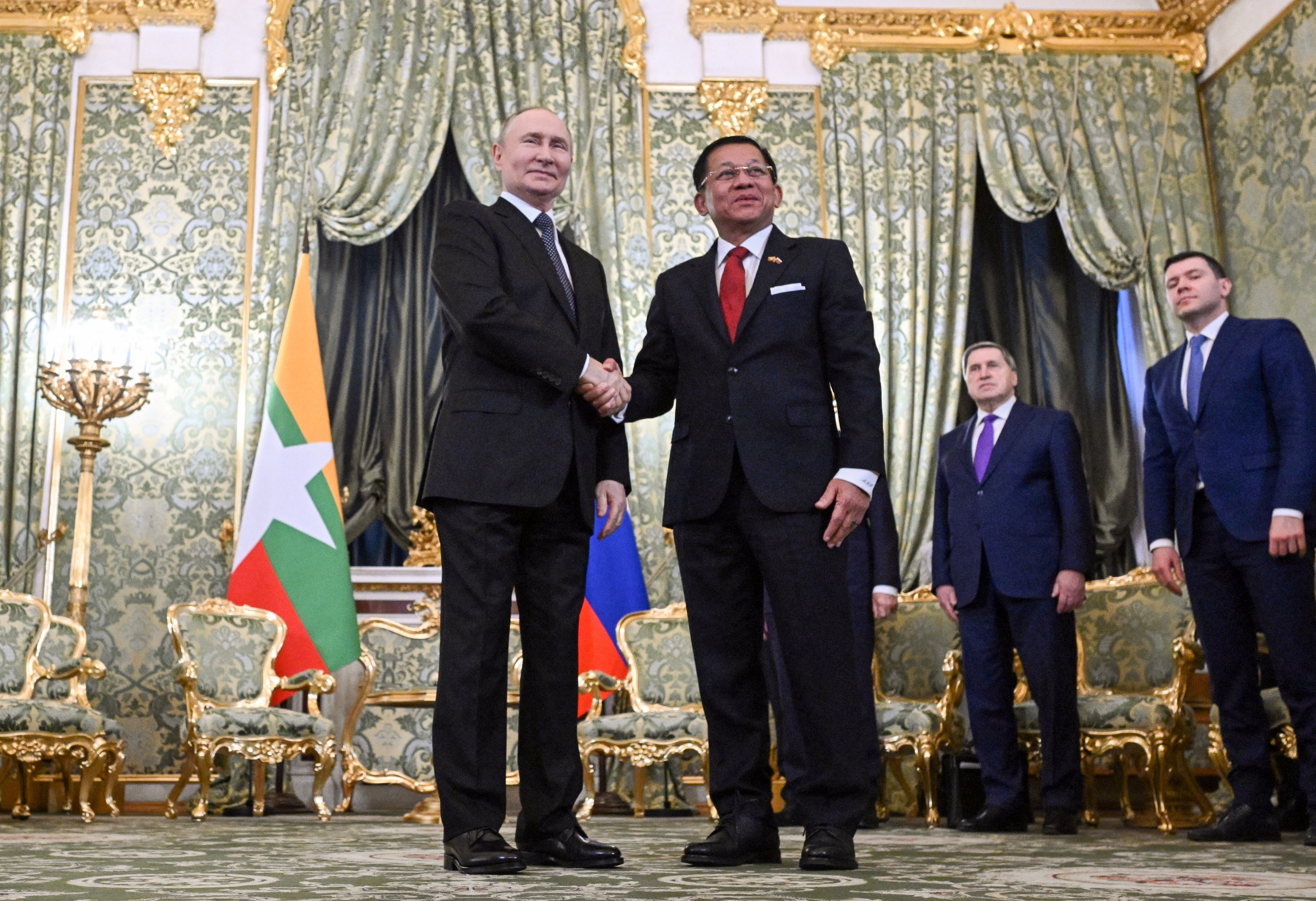 Ruski predsjednik Vladimir Putin sudjeluje na sastanku s Mijanmarskim vojni glavni general general Min Aung Hlaing u Moskvi, Rusija