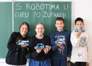 S robotima u điru po županiji: Zabavne i edukativne radionice stigle do Mljeta i Konavala (FOTO)
