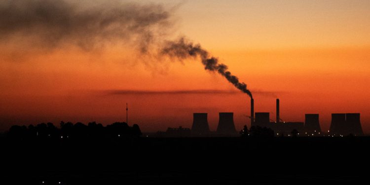 SAD su se povukli iz klimatskog sporazuma koji pomaže u razvoju nacija, kaže Južna Afrika