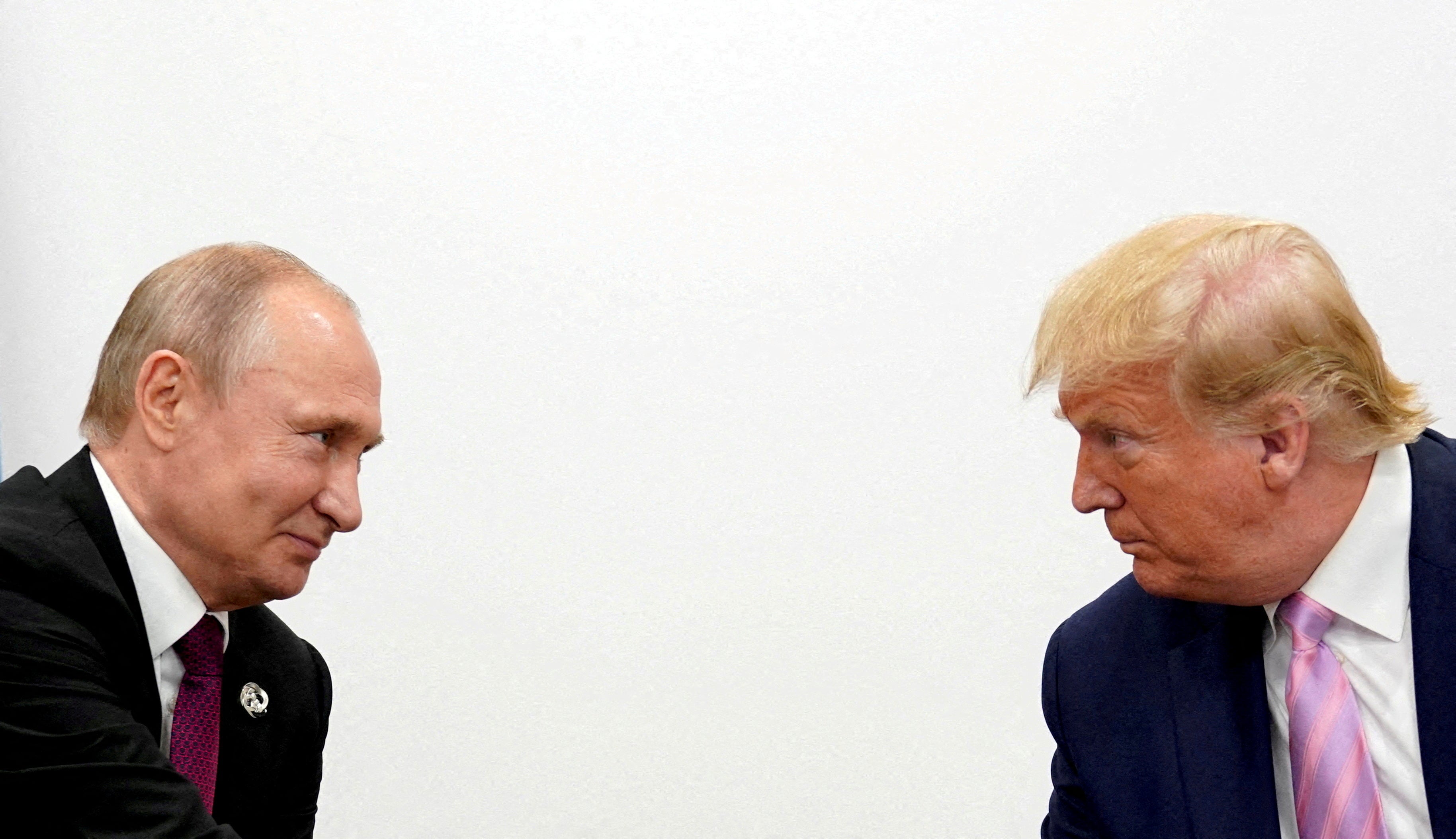 Ruski predsjednik Vladimir Putin i predsjednik Donald Trump obojica su inzistirali - usprkos suprotnim američkim obavještajnim izvještajima - da su ukrajinske trupe u Kursku okružene ruskom vojskom