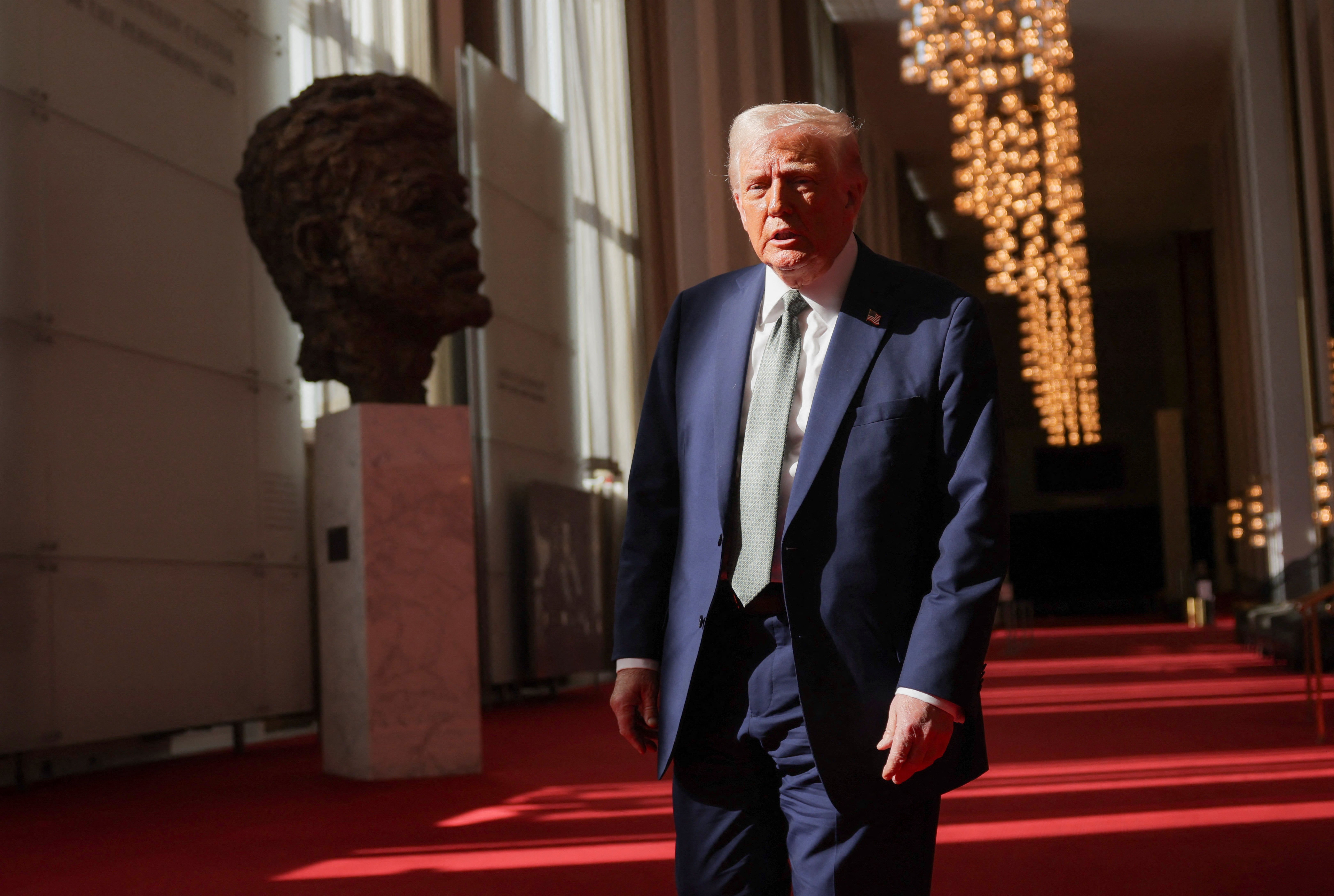 Predsjednik Donald Trump najavio je da će dosjei Kennedyja biti objavljeni dan prije nego što su postali javni. Sada je rekao da vjeruje da je Lee Harvey Oswald ubio Kennedyja
