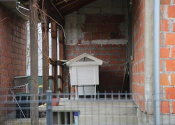 SMJEŠTENI U HOTEL Utvrđen identitet djece iz Brčkog