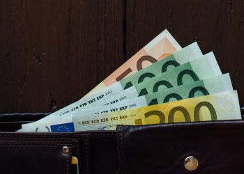 S&P potvrdio rejting A- za Hrvatsku, uz pozitivne izglede