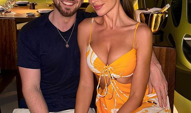 Sam Thompson priznaje da je ‘prestravljena’ kamo se njegov život kreće dok dobiva savjete o raskidu Paula Brunsona nakon što fanovi dijele strahove da zvijezda ima ‘tugu iza očiju’ nakon njegovog razdvajanja od Zare McDermott