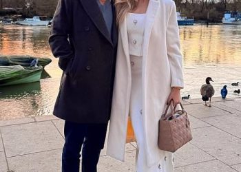 Sam Thompson ‘se ponovno druži nakon što se razdvojio od Zare McDermott’ unatoč tome što ju je s Louisom Tomlinsonom ‘zaslijepio’ s Louisom Tomlinsonom